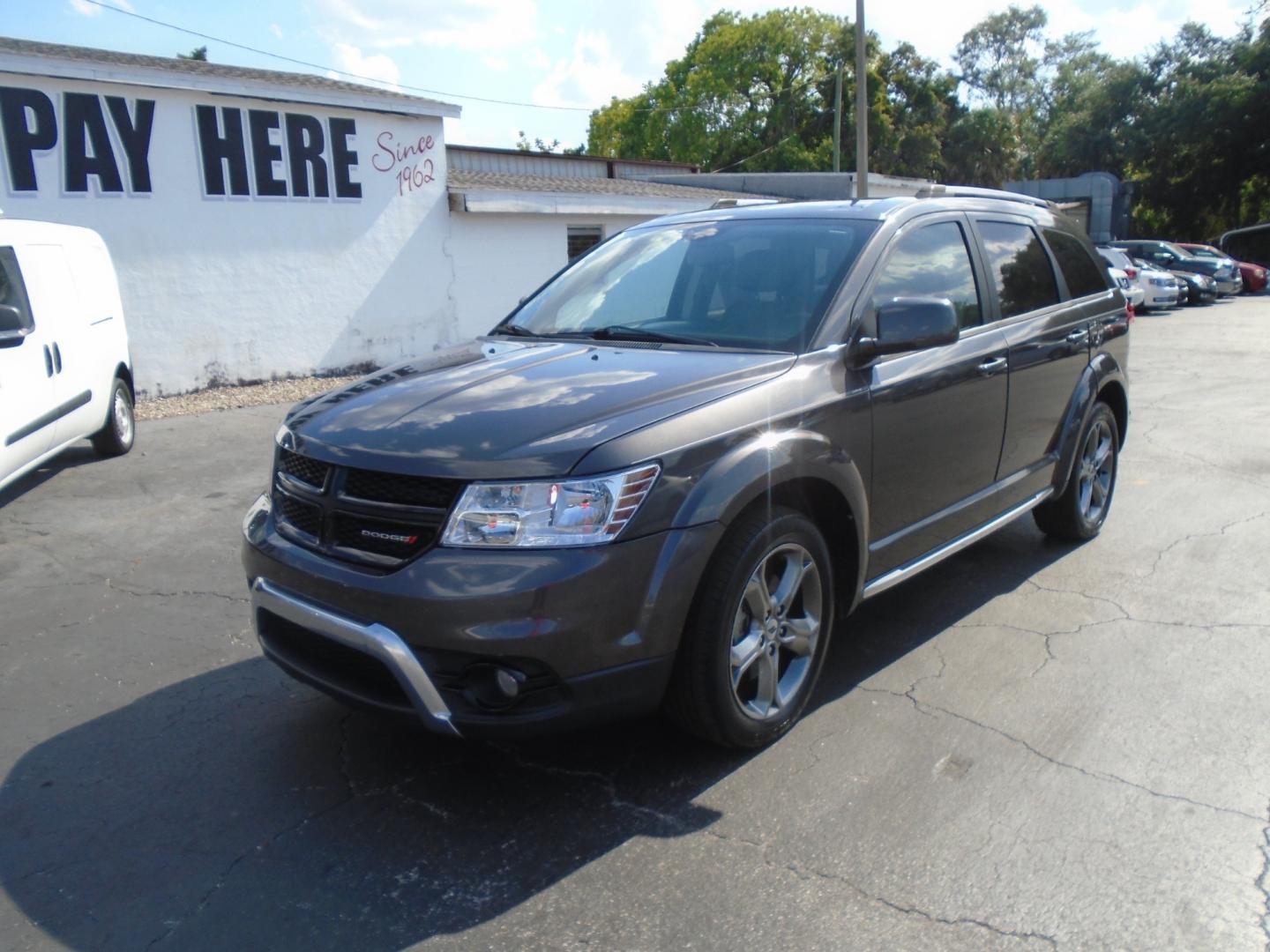 2018 Dodge Journey (3C4PDCGB4JT) , located at 6112 N Florida Avenue, Tampa, FL, 33604, (888) 521-5131, 27.954929, -82.459534 - Photo#4